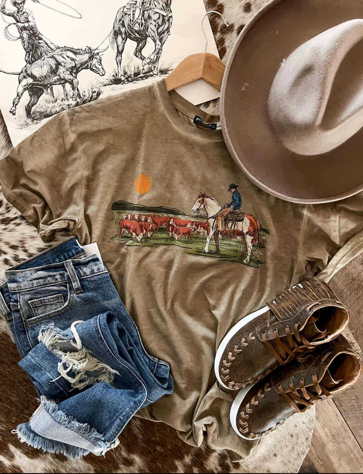 Hillside Rancher Tee (heathered mocha)(Fringed exclusive)