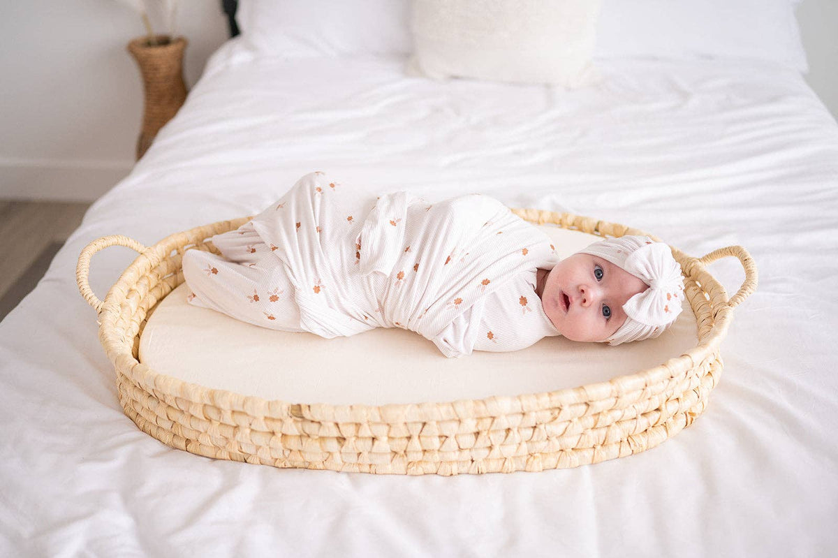 Bamboo Stretch Swaddle - Fleur: Swaddle + Bow Hat