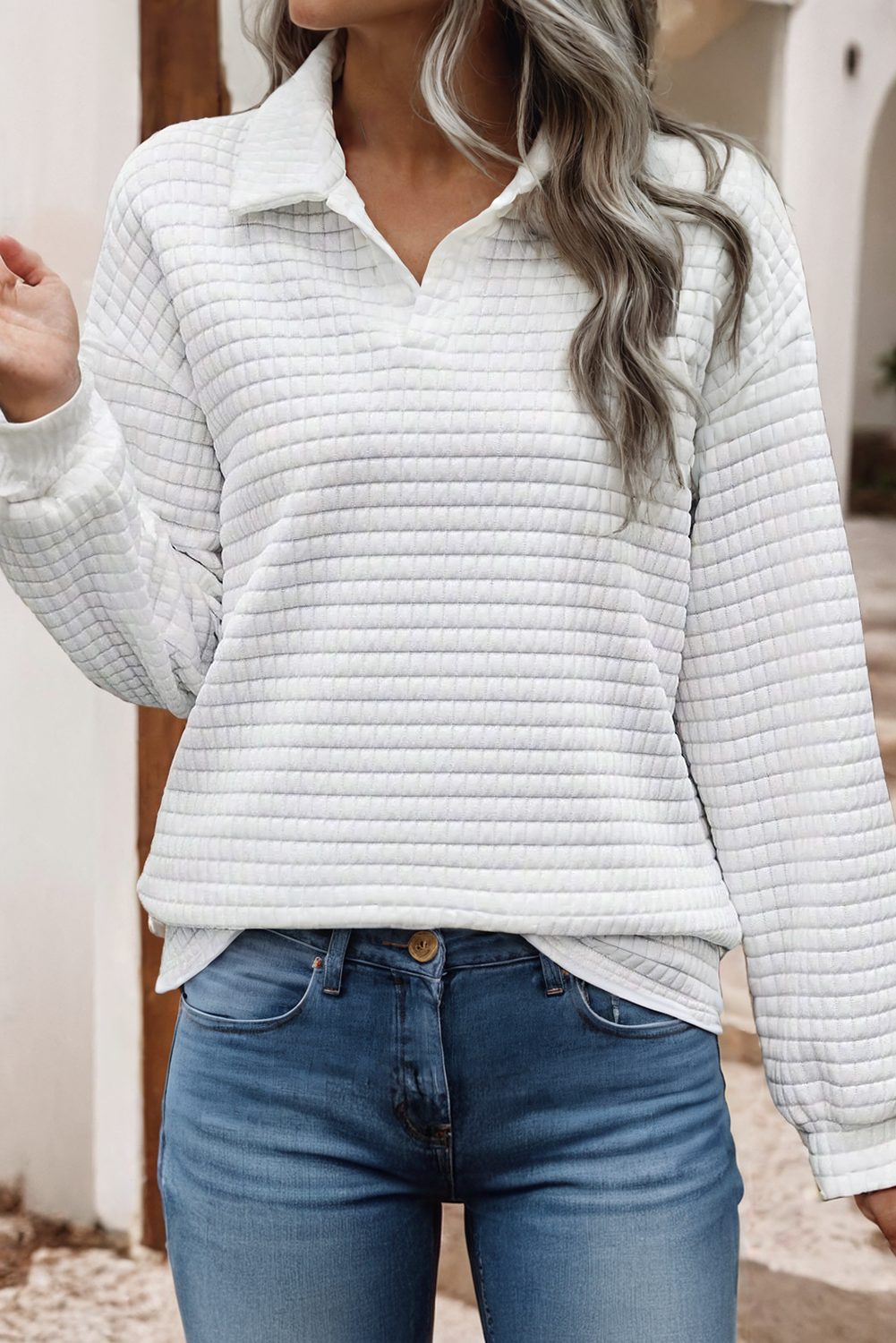 Quilted Texture Sporty Collared Long Sleeve Top: White