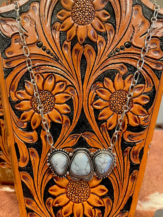 Devonport Light Blue Stone Necklace